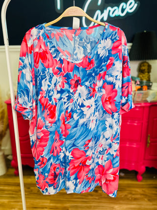 Dreamy Oversized Floral Top