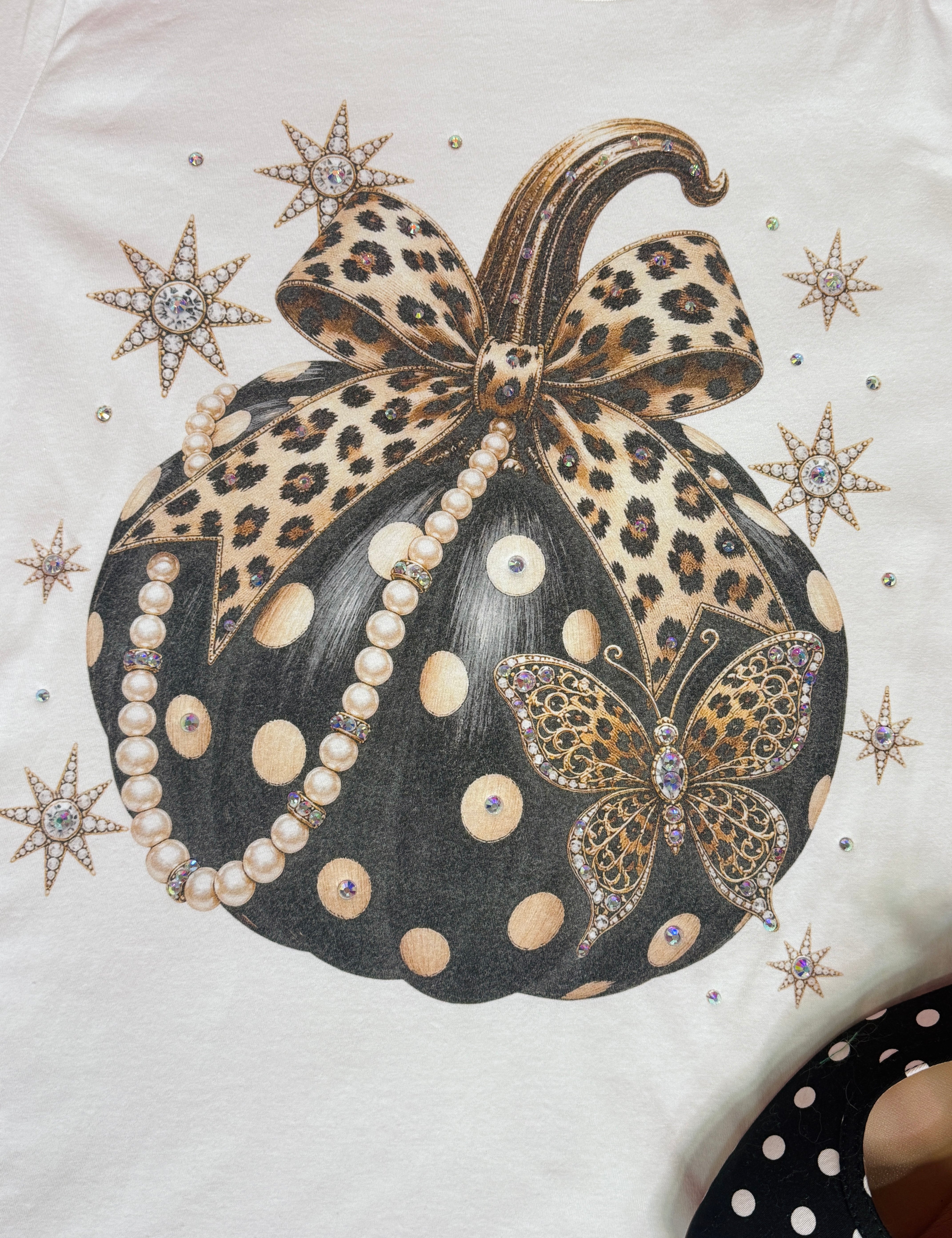 Fall in Pearls Boujee Tee