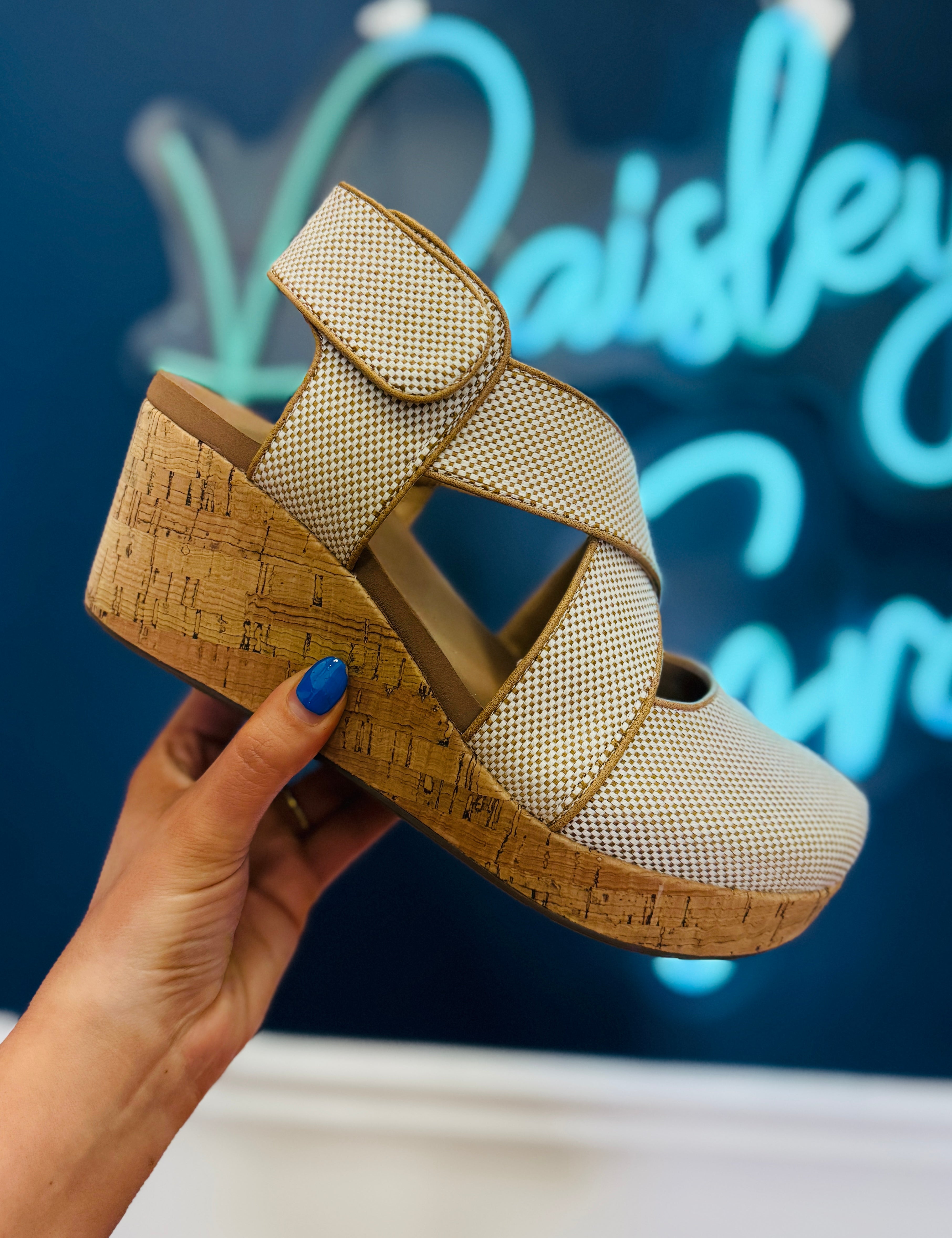 Case Closed Caramel Combo Wedges by Corkys