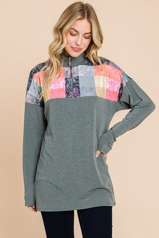 DEAL - Turtle Neck Plaid Solid Top