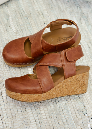 Case Closed Wedges by Cokrys - Bourbon