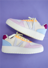 Load image into Gallery viewer, Colby Sneakers - Multi Purple
