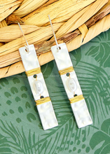 Load image into Gallery viewer, Jenna Two Tone Bar Earrings
