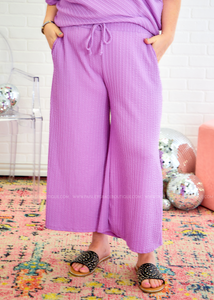 Natasha Textured Crop Pants - Violet