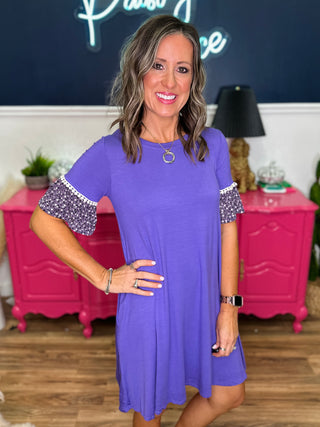 Short Sleeve Knee Length Dress