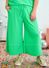 Load image into Gallery viewer, Natasha Textured Crop Pants - Green
