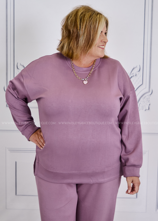 Happiness Pursuits Pullover - Dusty Lilac