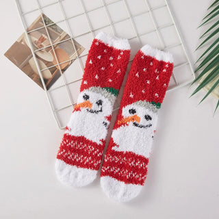 DB -  Holiday Comfort Fuzzy Socks - Red Snowman