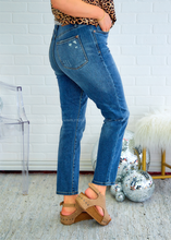Load image into Gallery viewer, Aimee Tummy Control Jeans by Judy Blue
