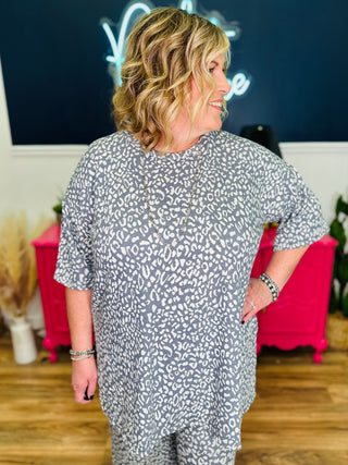 DEAL Soft Hacci Animal Printed Lounge Top And Pants Sets - Grey