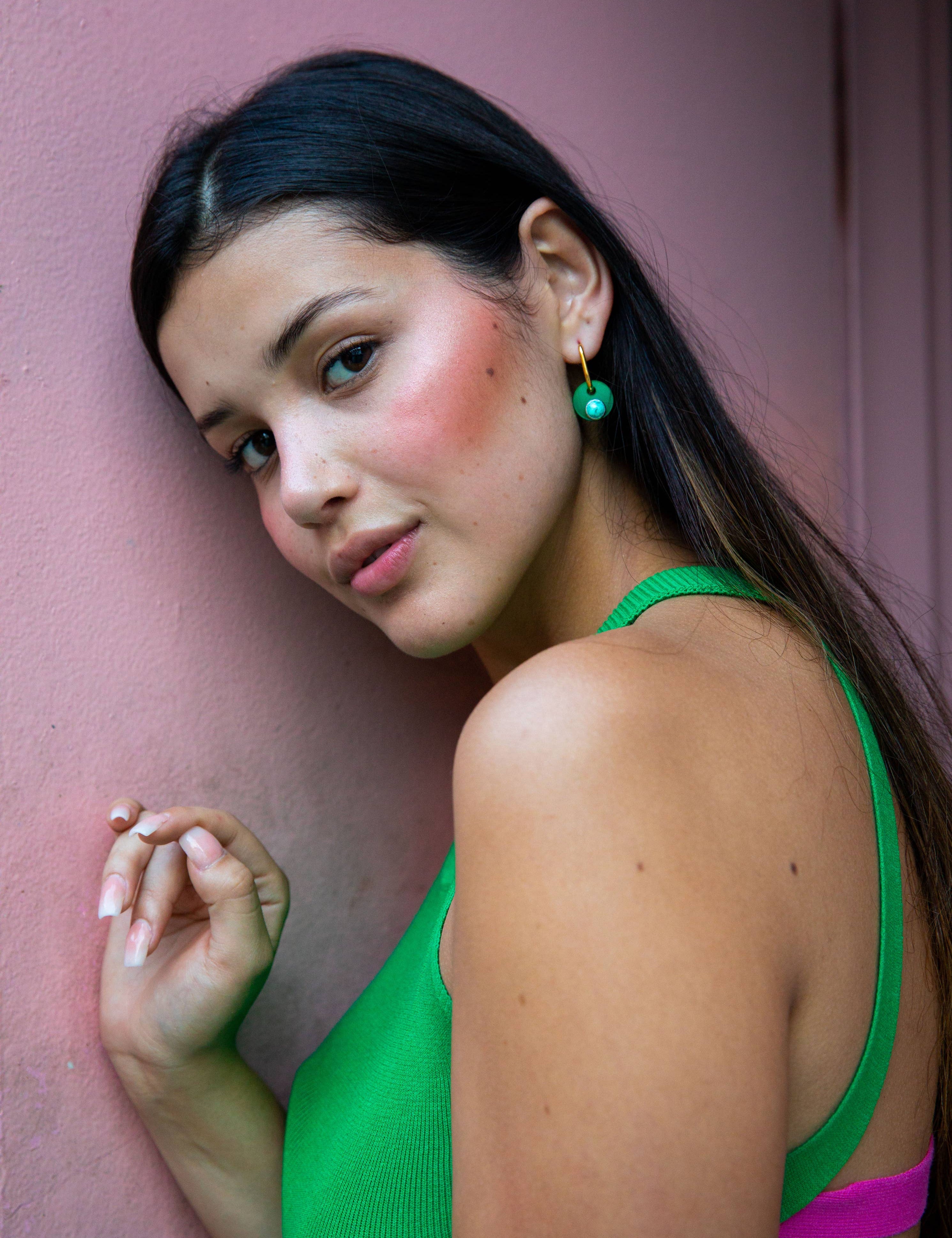 Deco Glam Medallion Oval Hoops Pink