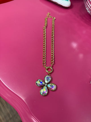 Annie Flower Pendant Chain Necklace