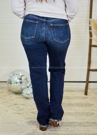 Judy Blue Raw Hem Straight Leg Jeans