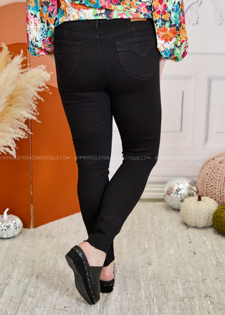 Nicole Tummy Control Skinny Jeans in Black