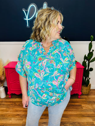 Dear Scarlett Lizzy Breeze Top - Emerald Paisley