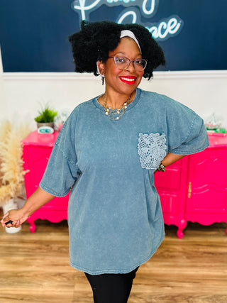 Crochet Pocket Mineral Washed Top - Faded Teal