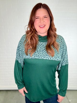 DEAL - Print Contrast Long Bat Sleeve Top