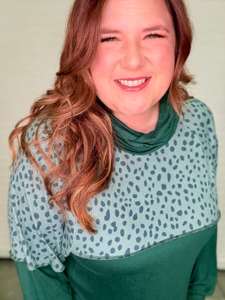 DEAL - Print Contrast Long Bat Sleeve Top