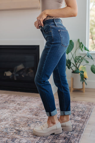 Madelyn/Amber Slim Fit Jeans by Judy Blue