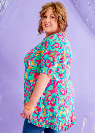 Bearer Of Fab News Top* FINAL SALE *