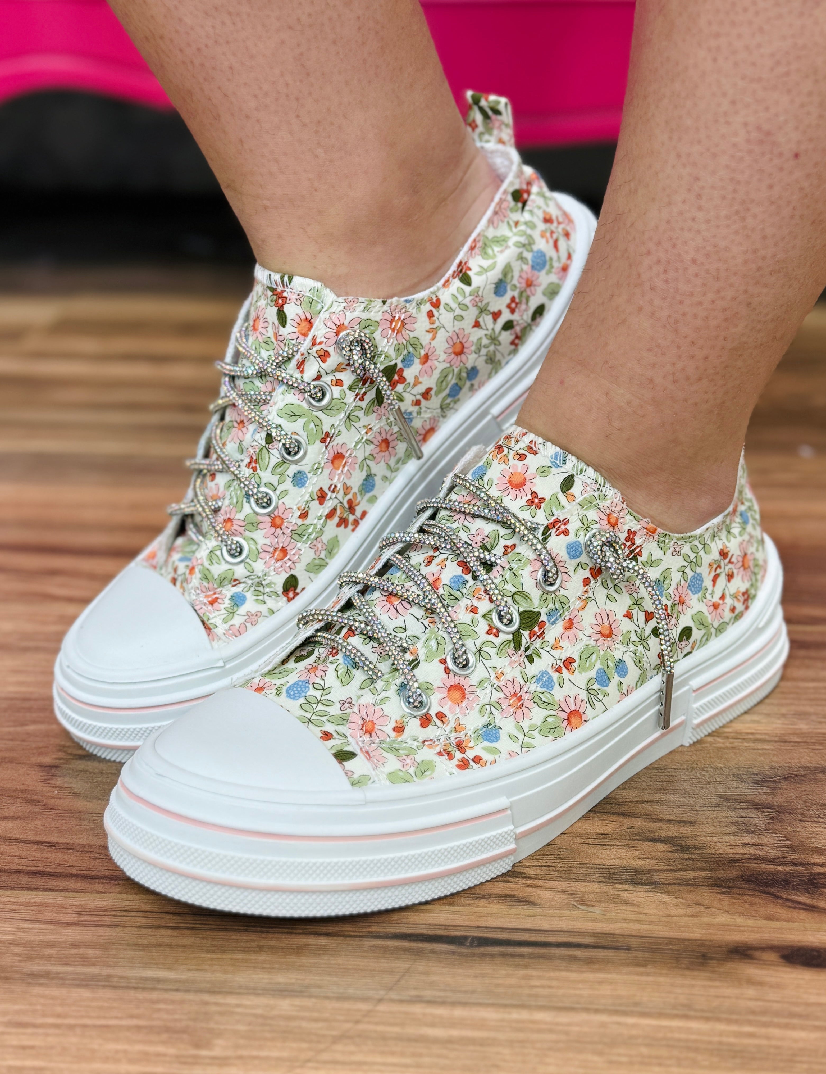 Aman Floral Sneakers - White Multi