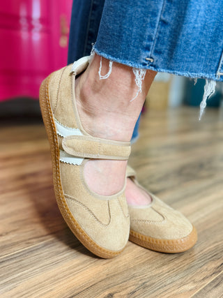 Calm Down  by Corkys - Camel