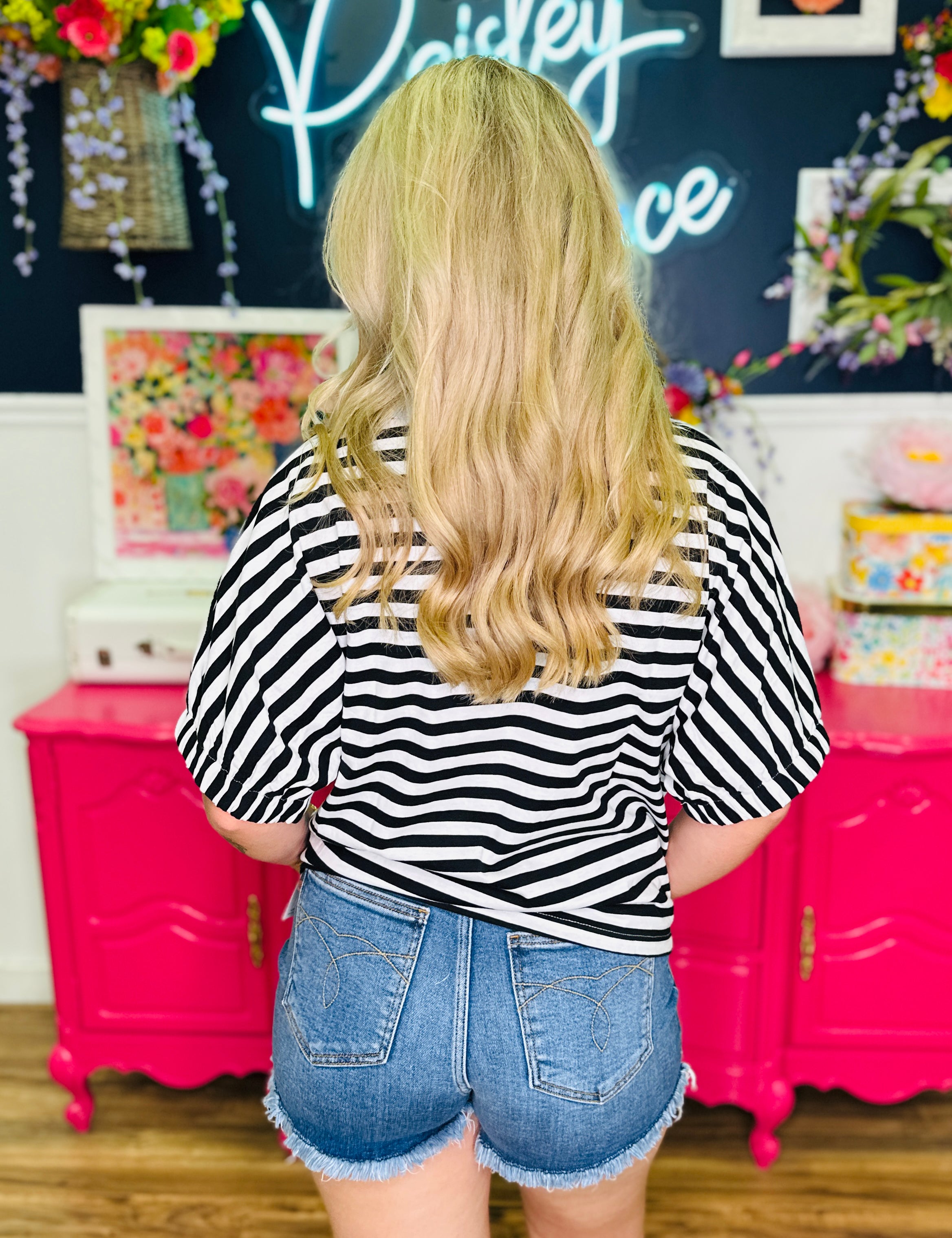 Mainstreet Muse Top In Black & White