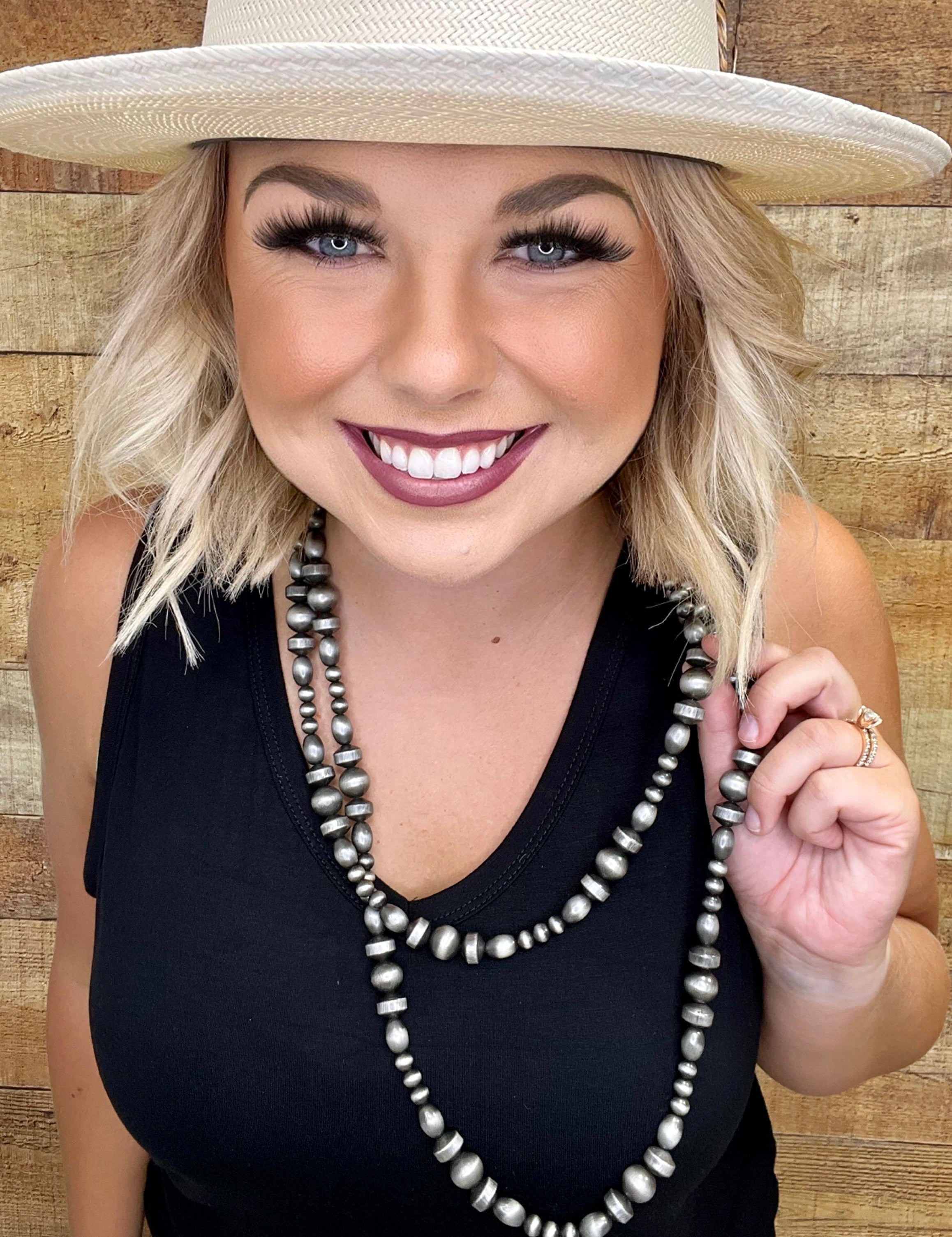 Amarillo Long Necklace