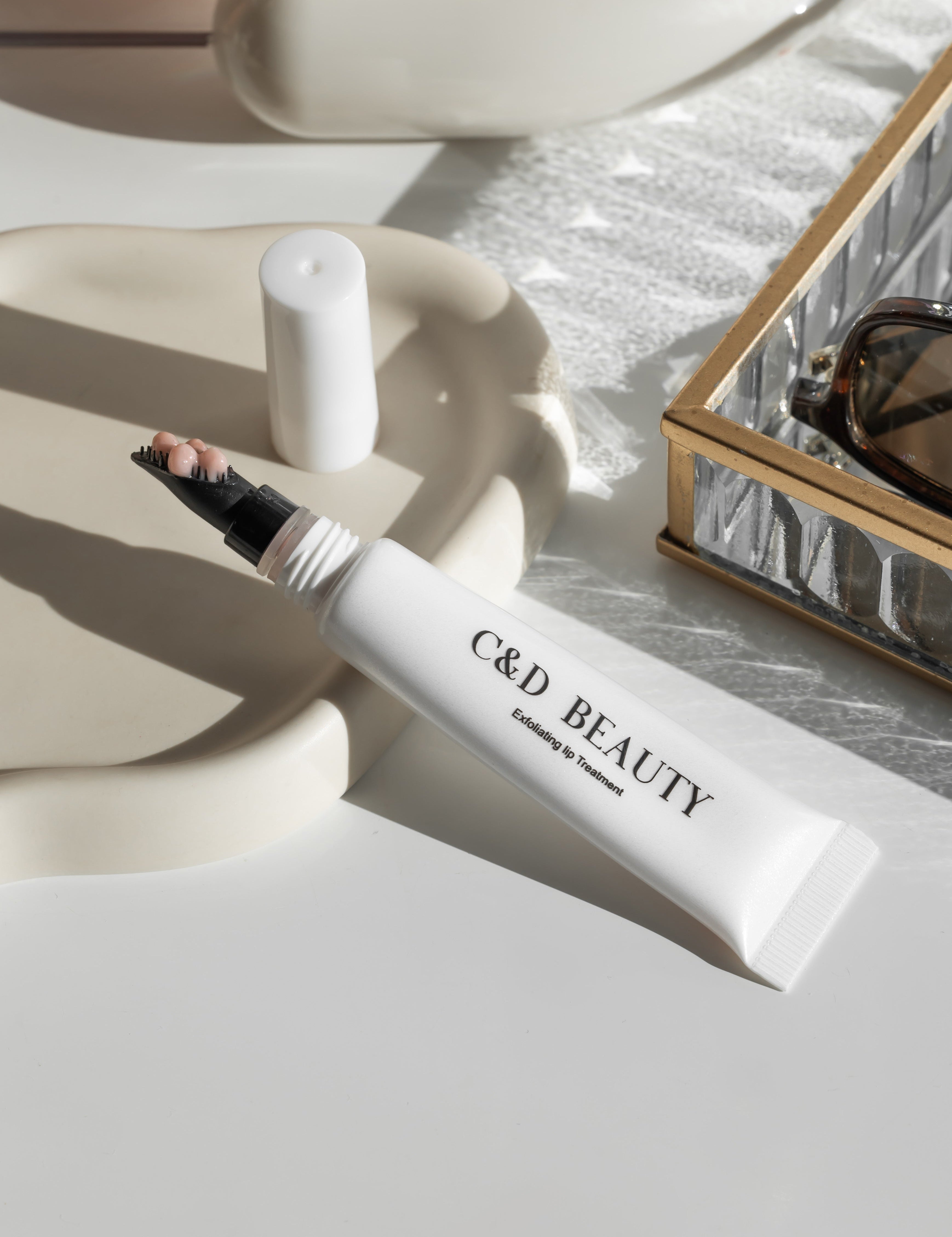 Exfoliating Lip Treatment - PREORDER