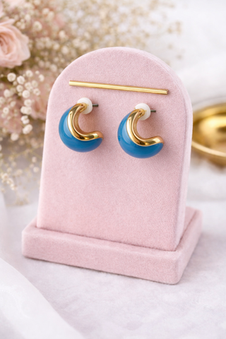 Cailyn Blue Acrylic Earrings