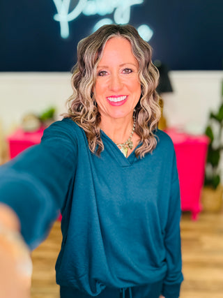 Dear Scarlett Travel Weekend Set In Hunter Green