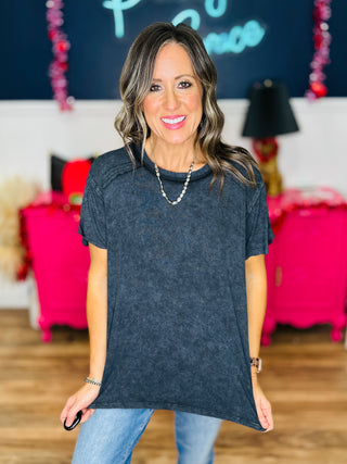 Washed Ribbed Short Sleeve Boat-Neck Top - Black