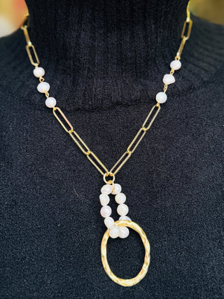 Kendall Abstract Pearl Necklace