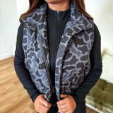 BIRDIE Puffer Vest in Blackout Duck Camo