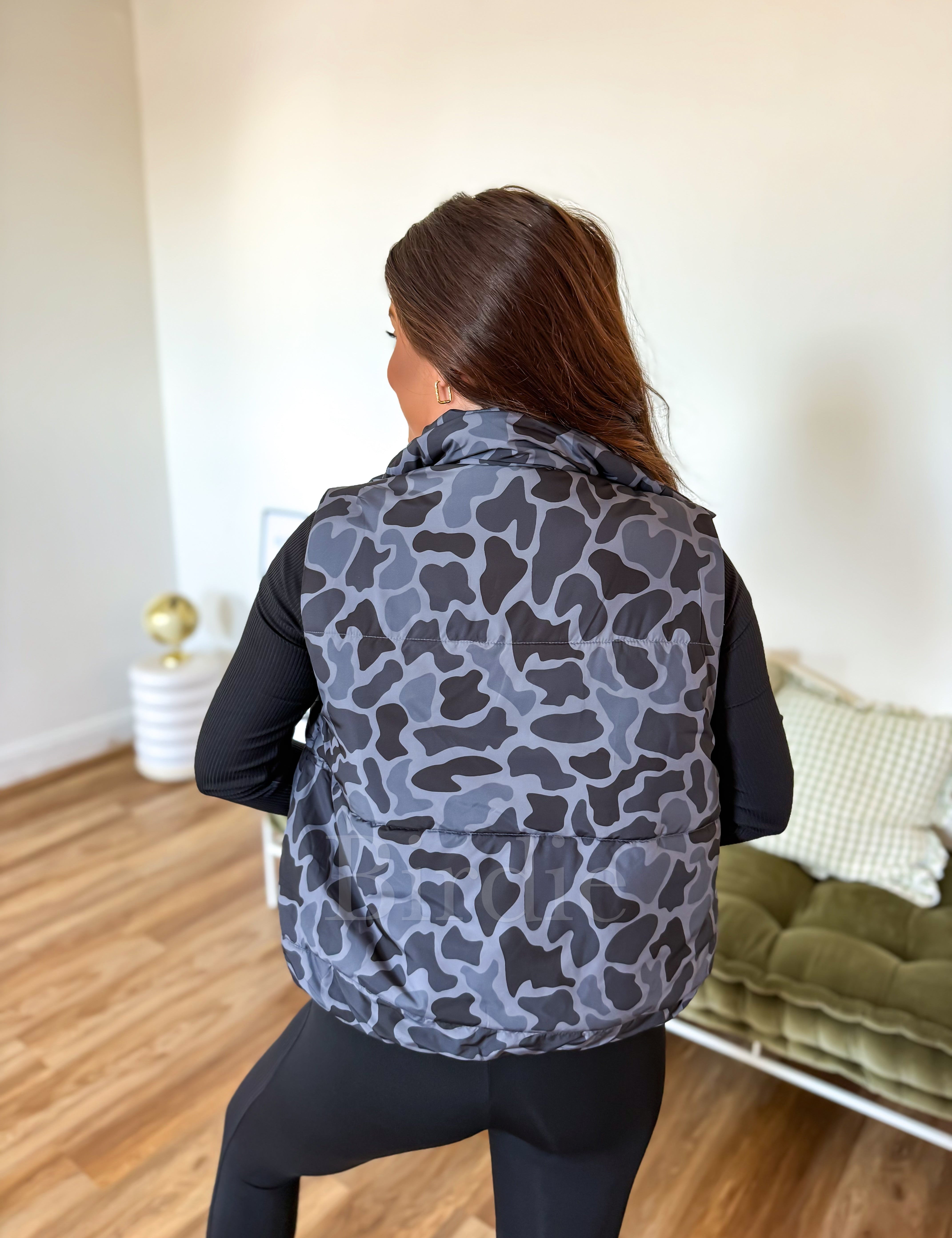 BIRDIE Puffer Vest in Blackout Duck Camo