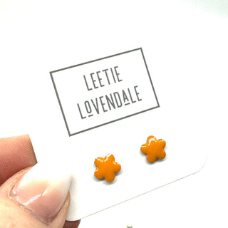 DEAL - Tangerine Daisy Studs - Little Deadstock Vintage Enamel Stud Earrings