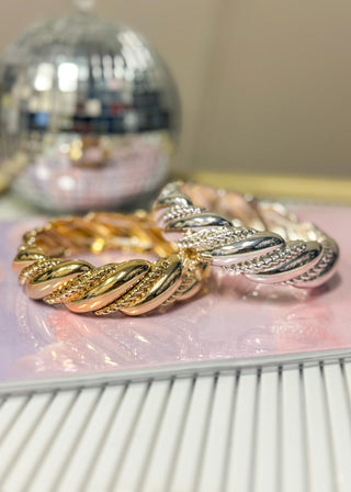 DB -  Rachel Twist Stretch Bracelet - DEAL!