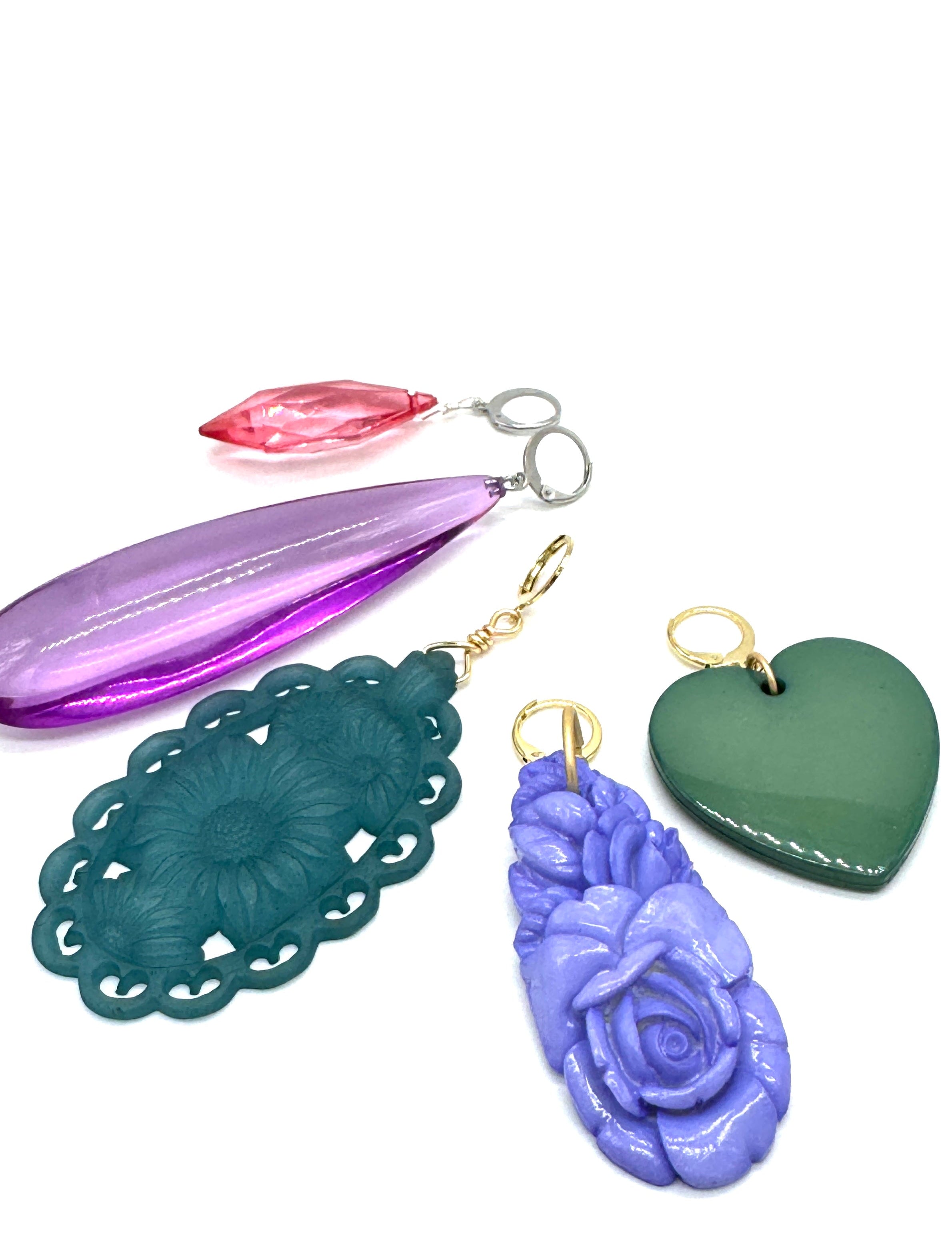 The Leetie Pendant & Charm Bar