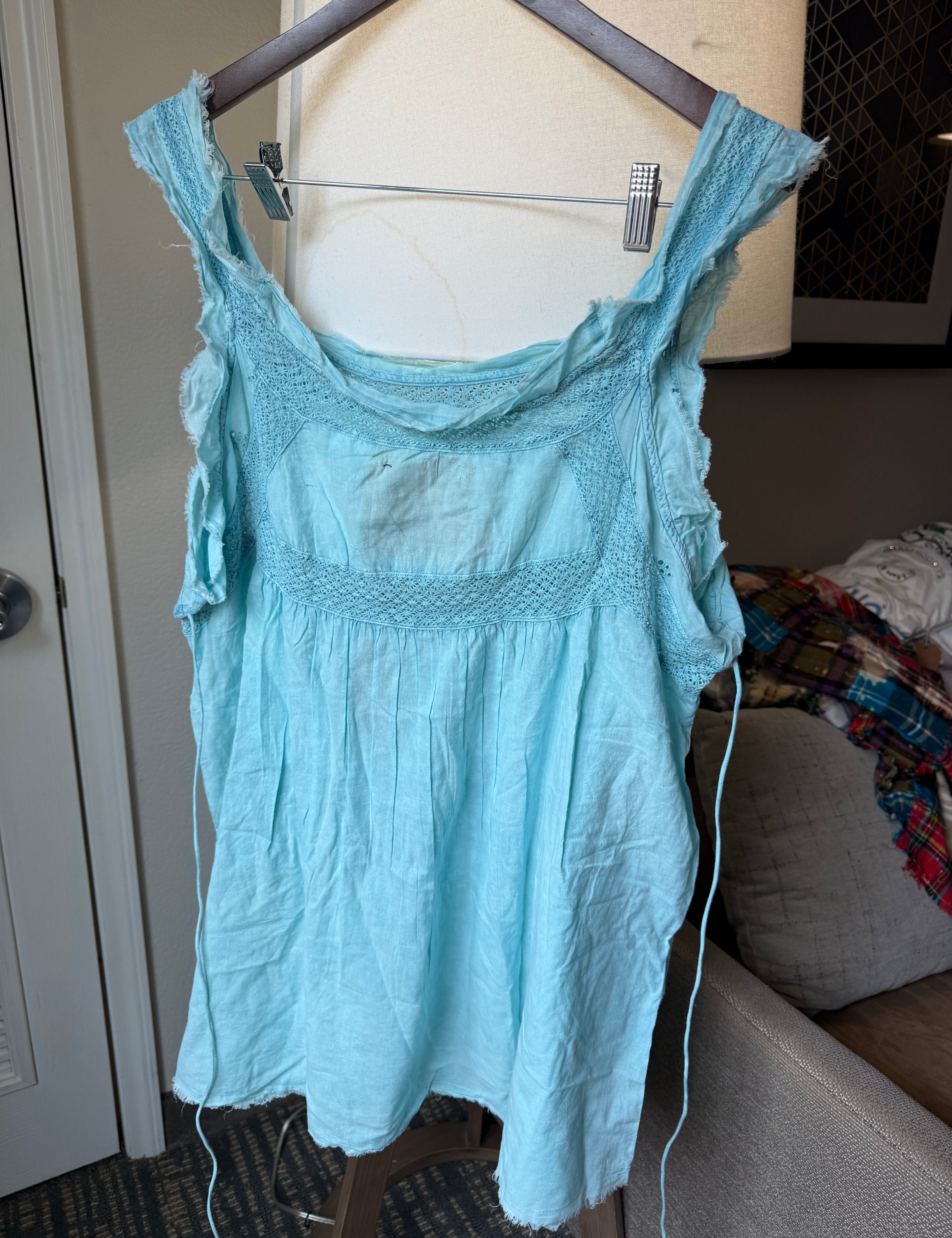 Lace Tank - 2 Colors