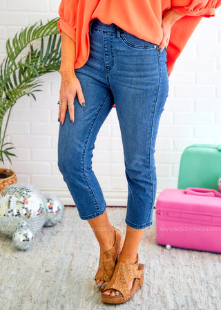 High Rise Cool Denim Pull On Capri Jeans