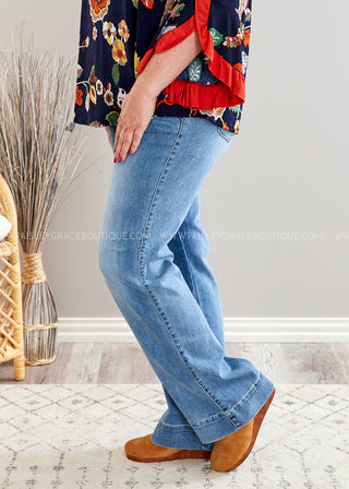 Elaine/Mindy Mid-Rise Wide Leg Jeans by Judy Blue - HOT RESTOCK