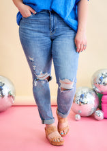 Load image into Gallery viewer, Alyshia Boyfriend Jeans by Judy Blue - FINAL SALE
