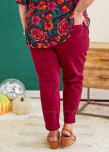 Load image into Gallery viewer, Rosie Elastic Waist Joggers by Judy Blue - FINAL SALE
