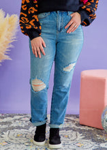 Load image into Gallery viewer, Nora High Rise Rigid Magic Straight Jeans
