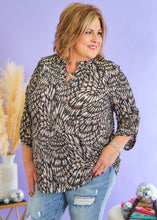 Load image into Gallery viewer, Center Stage Chic Top

