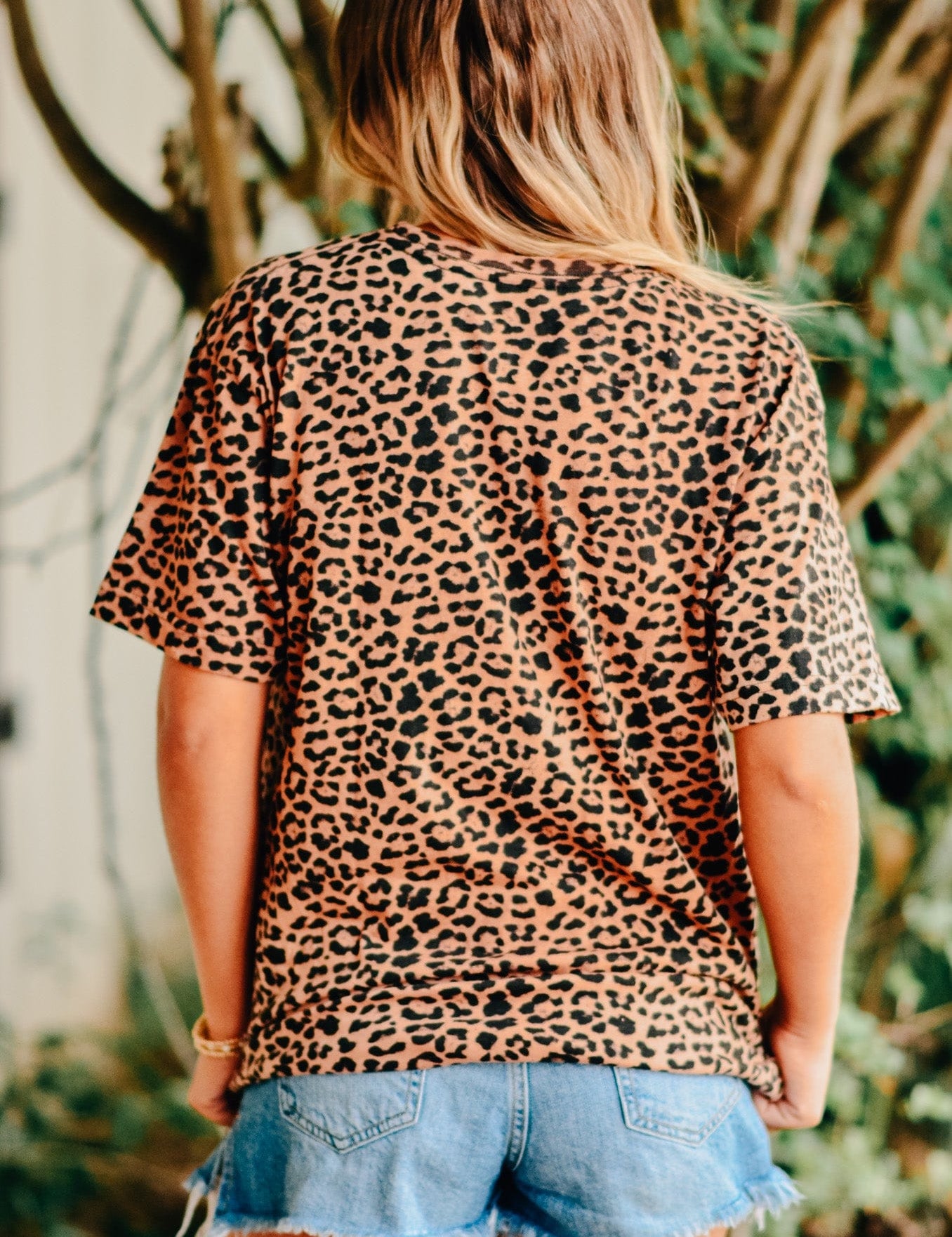 Blank WILD Leopard Tee