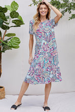 Load image into Gallery viewer, Grand Estate Dress - 2 Colors - FINAL SALE
