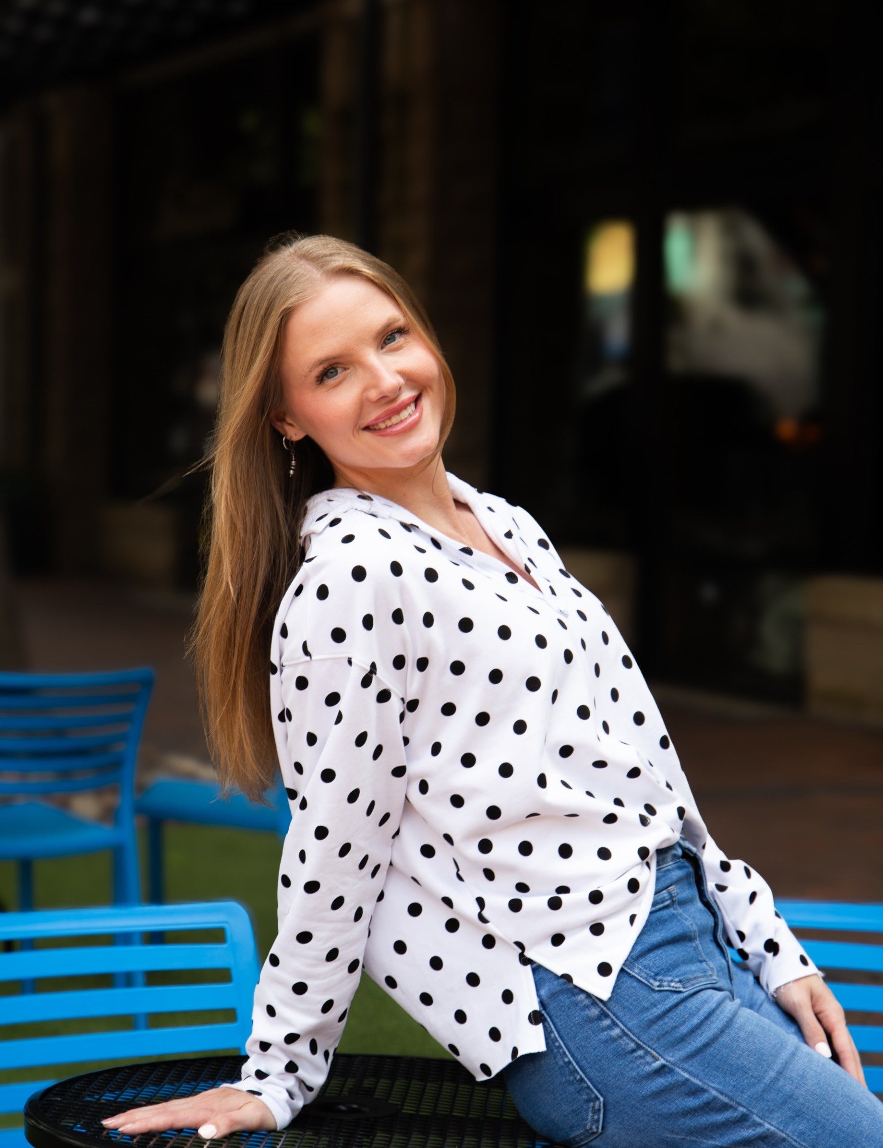 V-Neck Collared Pullover - Polka Dot