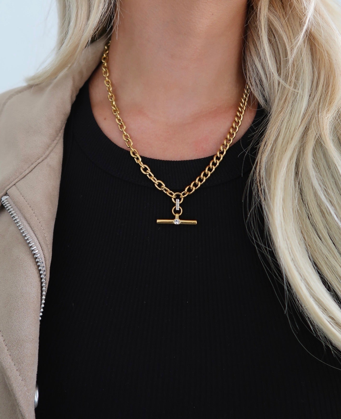 SKYLAR-NECKLACE-Front.jpg