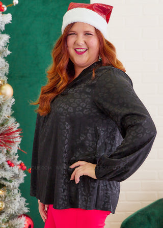 Front Row Tickets Top - Black* FINAL SALE *